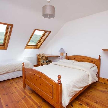 Rainbow Hostel Dingle Buitenkant foto